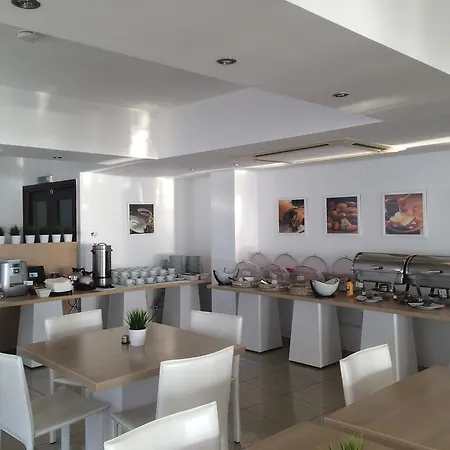 Les Palmiers Luxury Apartman *