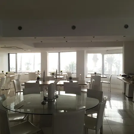 Les Palmiers Luxury * Larnaca