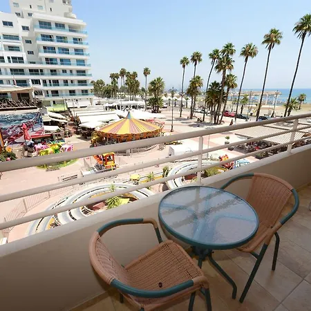 Apartment Les Palmiers Luxury Larnaca
