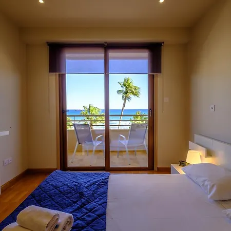 Apartment Les Palmiers Luxury Larnaca